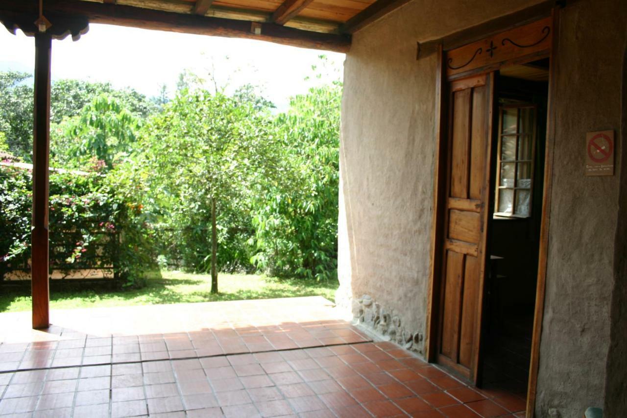 Avalon Hostal Boutique LàngLàngVilcabamba Ngoại thất bức ảnh