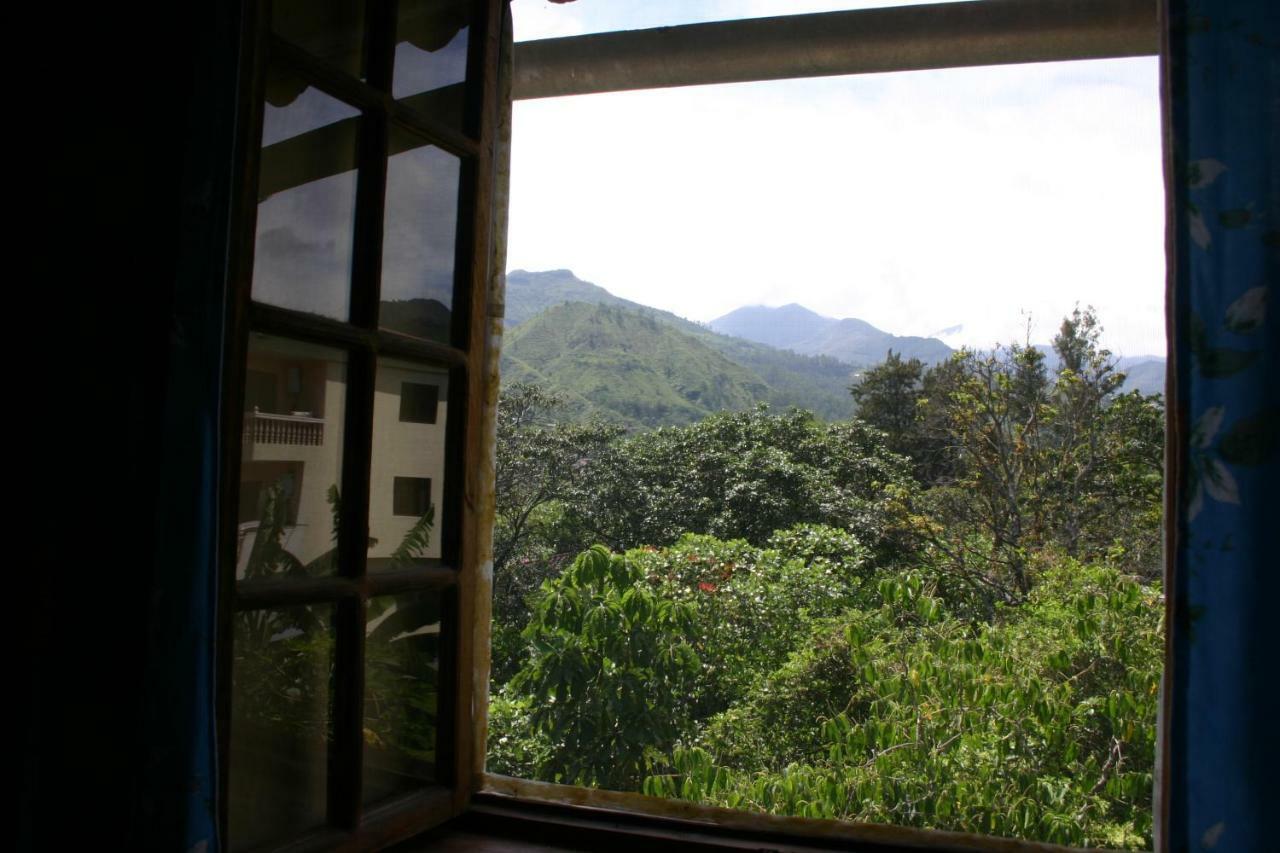 Avalon Hostal Boutique Bed & Breakfast LàngLàngVilcabamba Ngoại thất bức ảnh