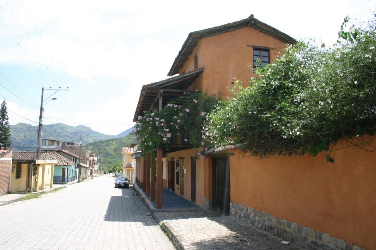 Avalon Hostal Boutique LàngLàngVilcabamba Ngoại thất bức ảnh